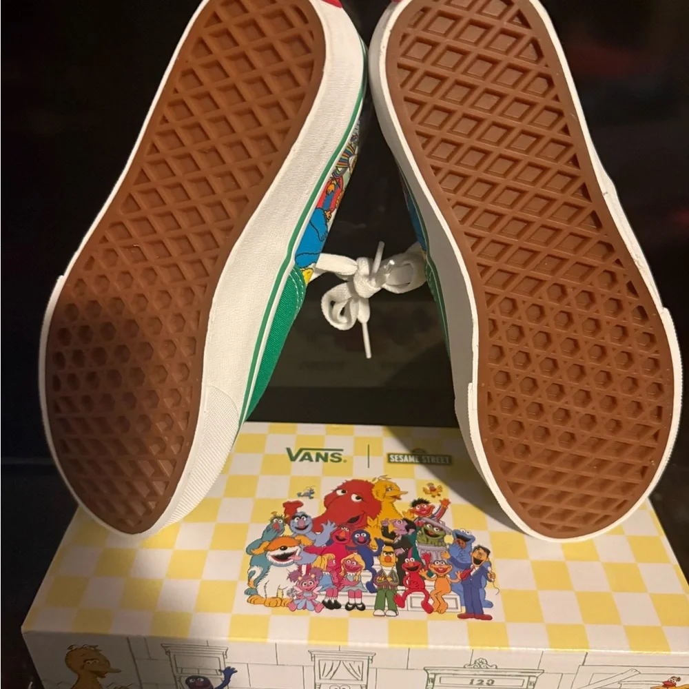 Vans Kids Green Sesame Street Sneakers - Picture 4 of 5